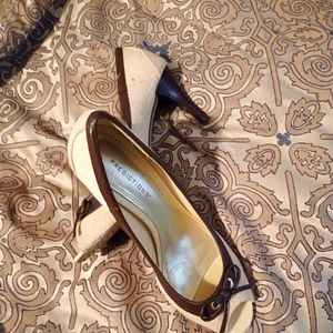 Womans Prediction Pump